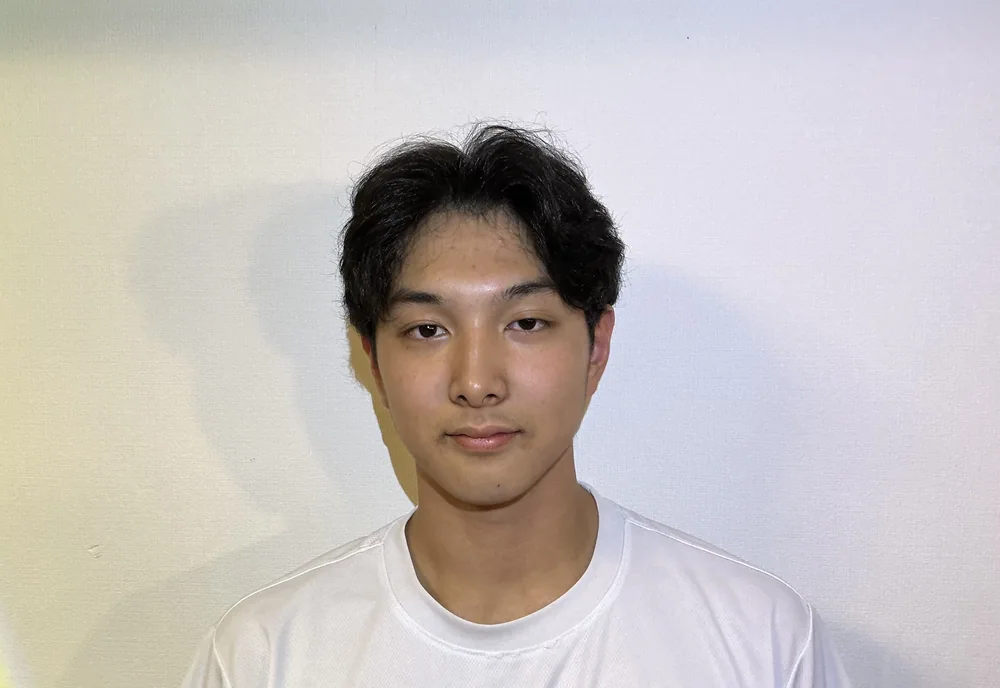 選手プロフィール写真（松林詠斗）