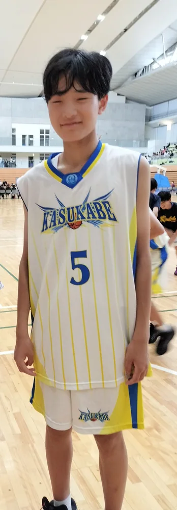 選手プロフィール写真（吉岡蒼）